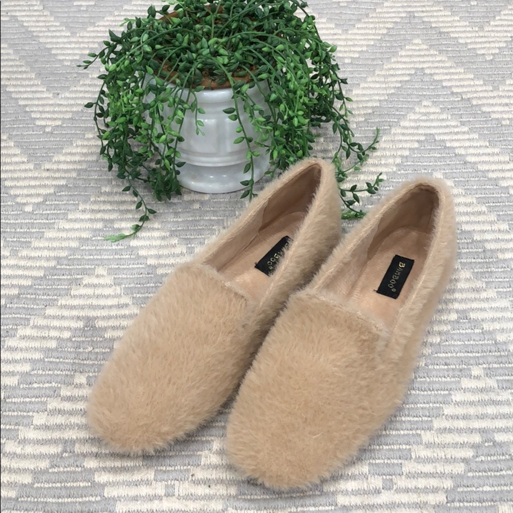 Bamboo furry shoes